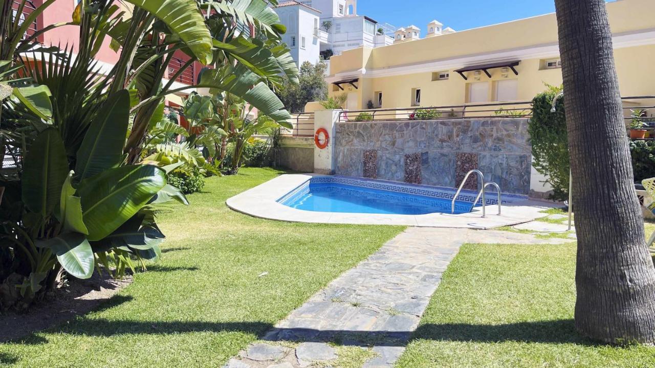 Nuevo Con Piscina Y Parking En La Playa Lejlighed Torre de Benagalbon Eksteriør billede