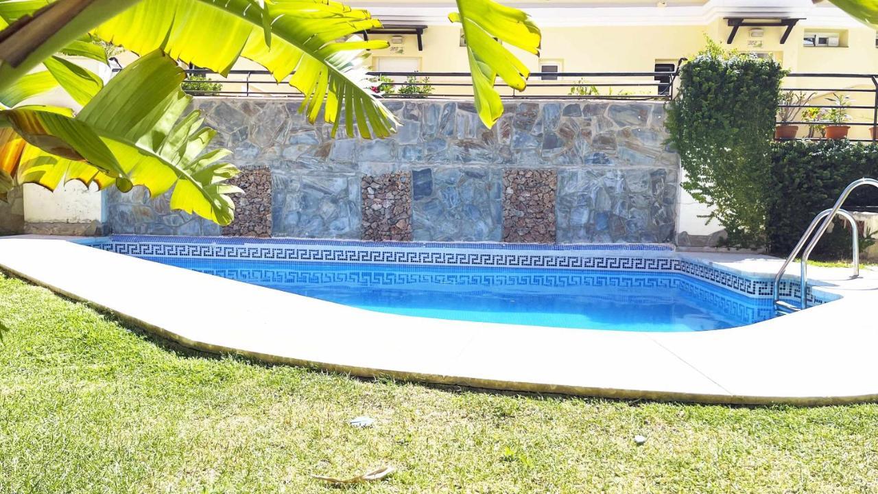 Nuevo Con Piscina Y Parking En La Playa Lejlighed Torre de Benagalbon Eksteriør billede