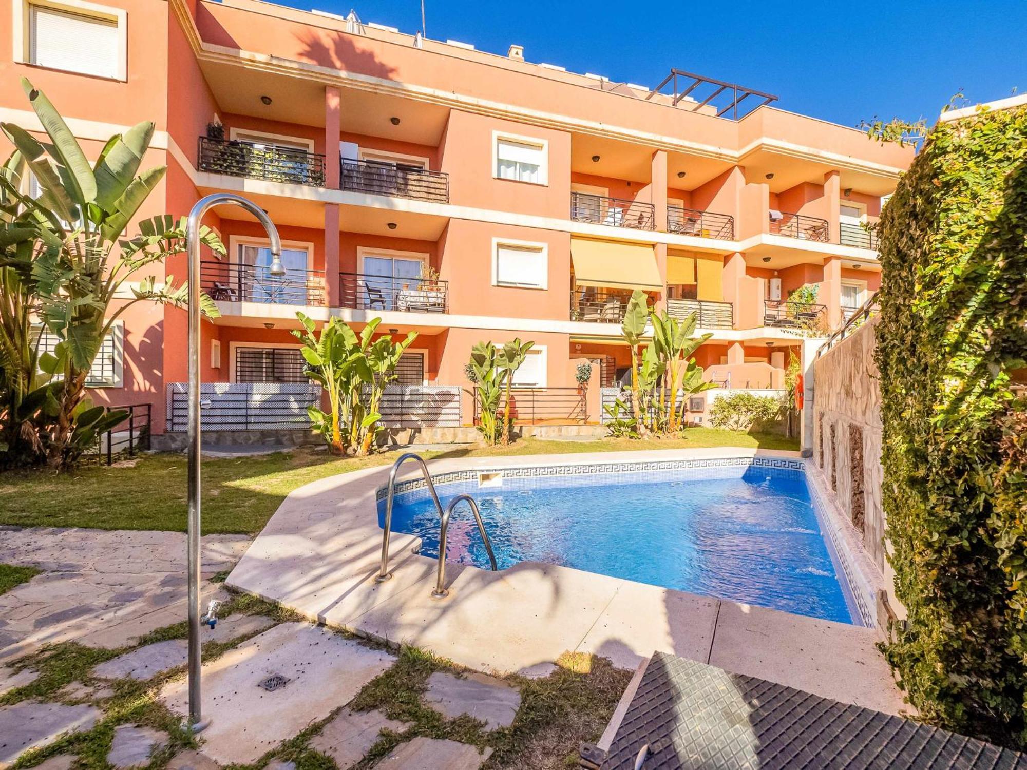 Nuevo Con Piscina Y Parking En La Playa Lejlighed Torre de Benagalbon Eksteriør billede
